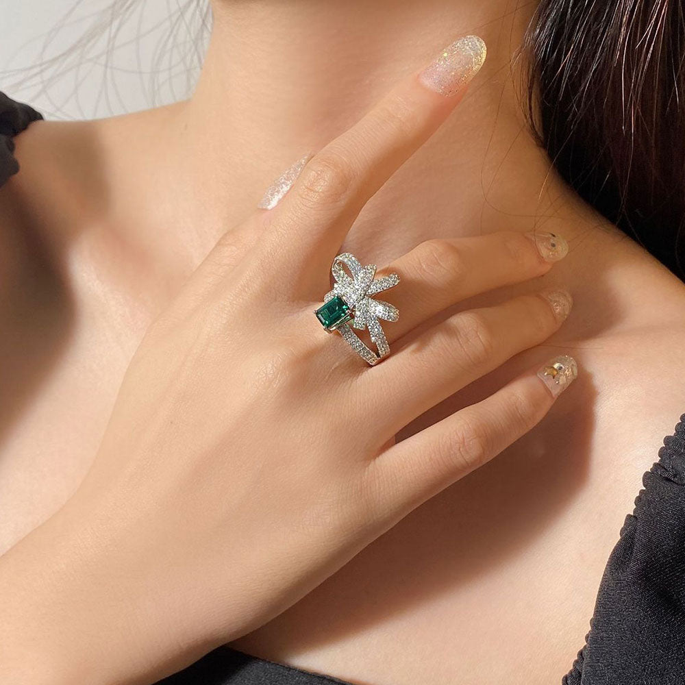 Emerald Gemstone Bowknot Style Silver Enhancer Ring