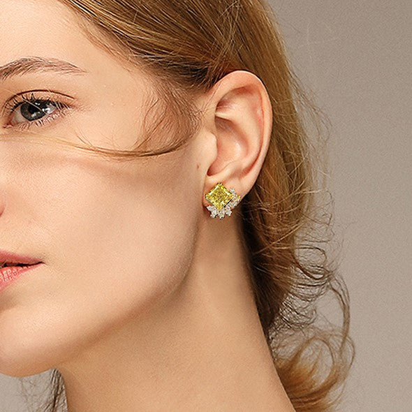 Flower Style Citrine Gemstone Silver Ear Stud
