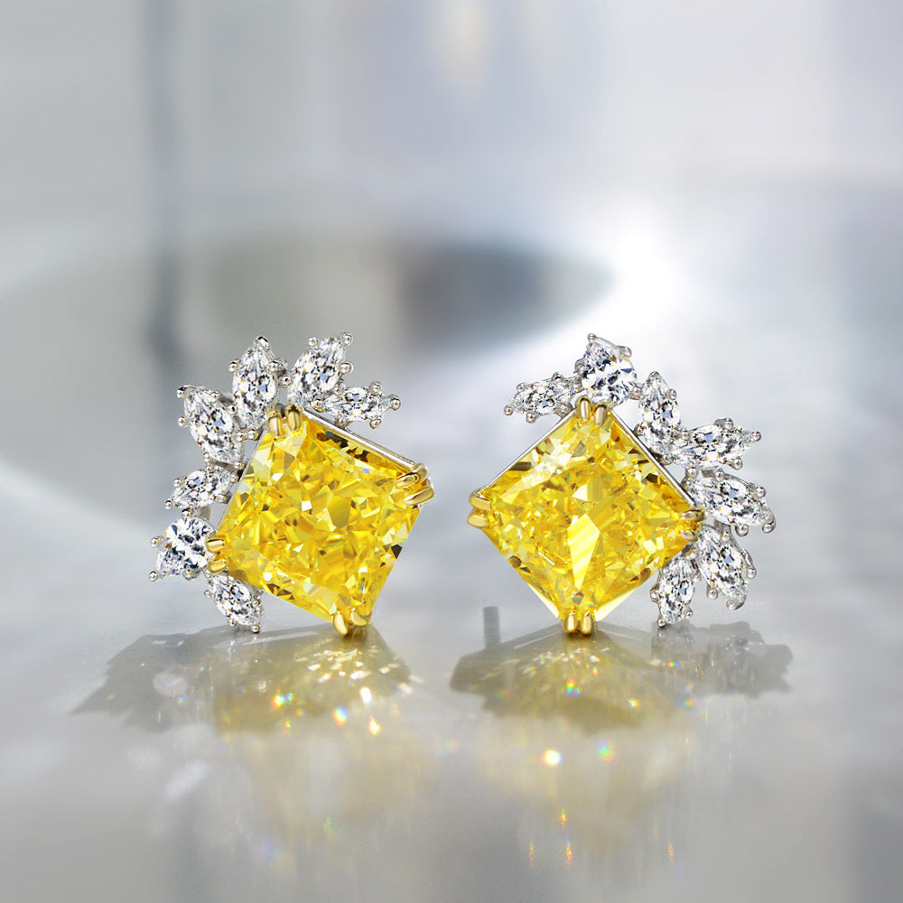 Flower Style Citrine Gemstone Silver Ear Stud