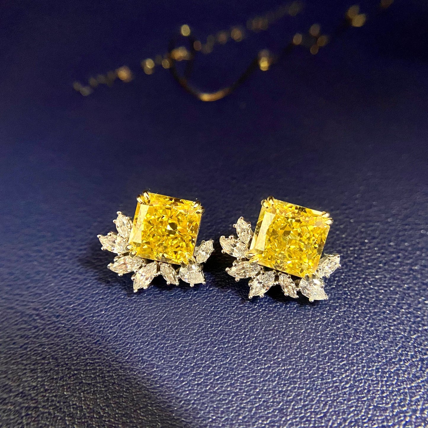 Flower Style Citrine Gemstone Silver Ear Stud