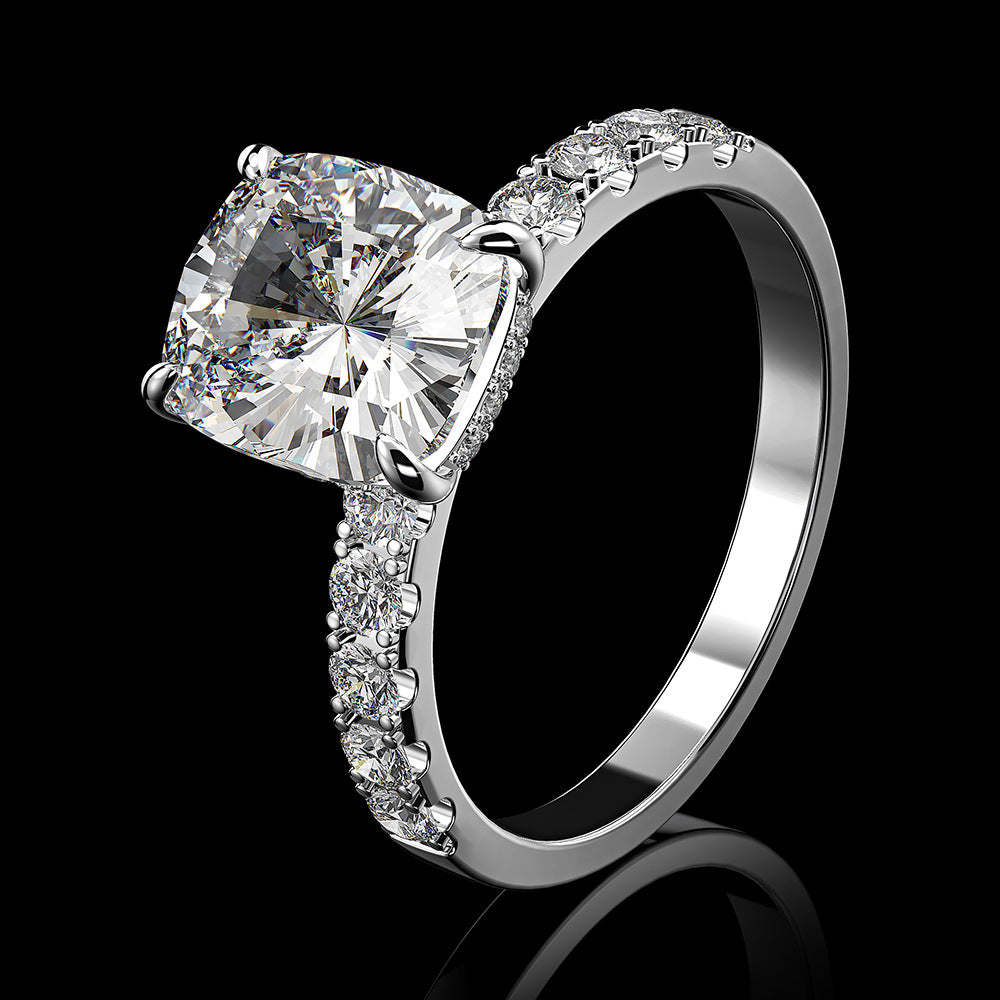 Round Cut Classic Setling Silver Enhancer Ring