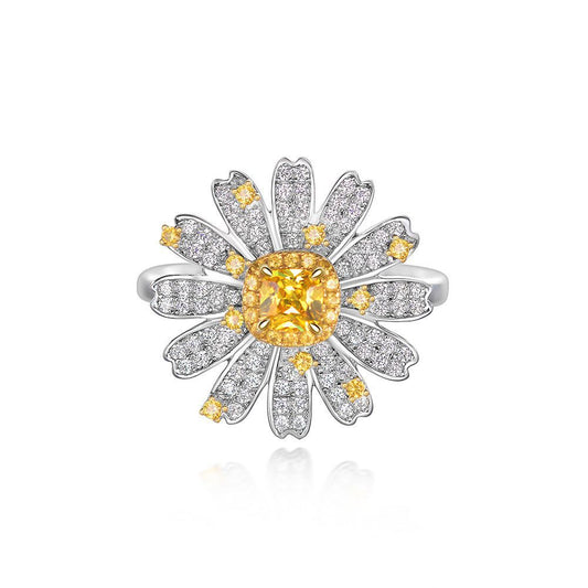 Daisy Style Sterling Silver Ring