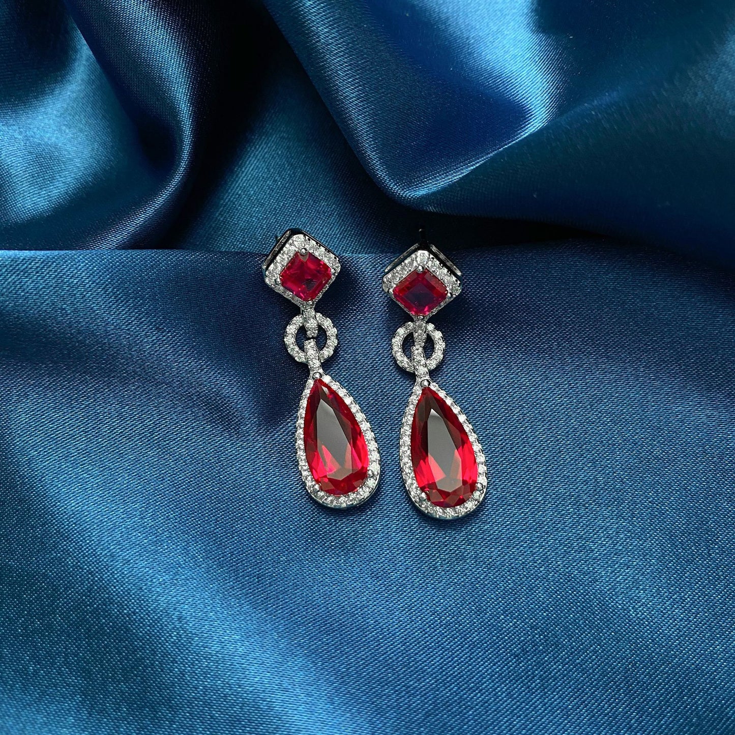 Drop-shaped Ruby Sterling Silver Earring